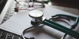 DocClick: Conectando Pacientes e Clínicas com Agilidade, Clareza e Apoio Financeiro